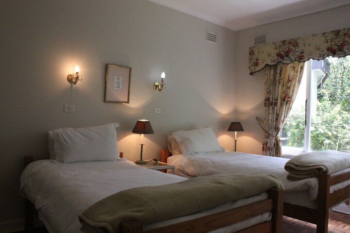 Room 9 of 43