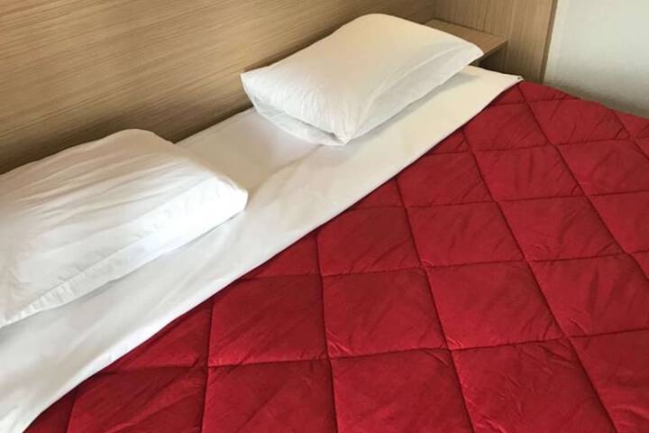 Room 6 of 29