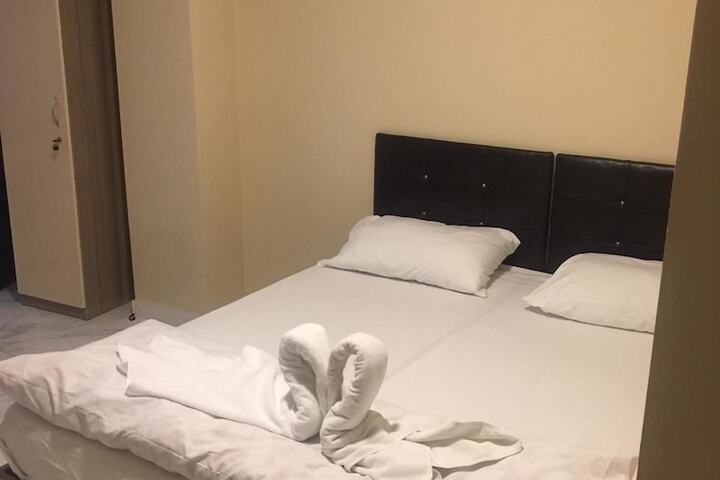 Room 3 of 15