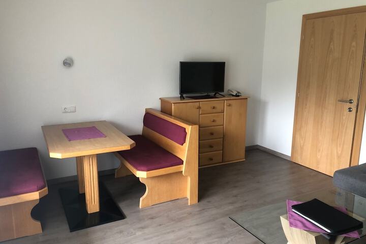Room 15 of 50