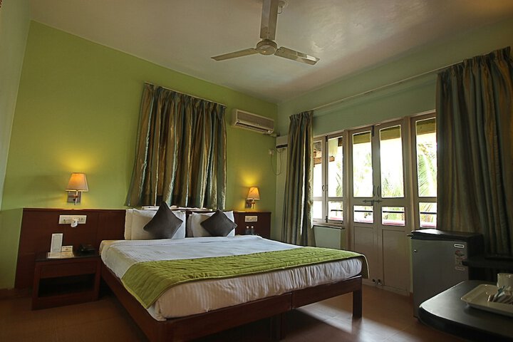 Room 5 of 35