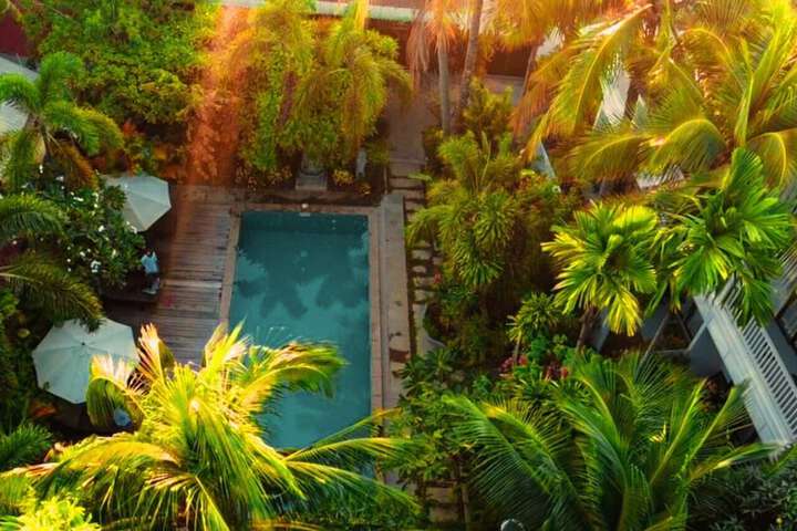 Pool 175 of 298
