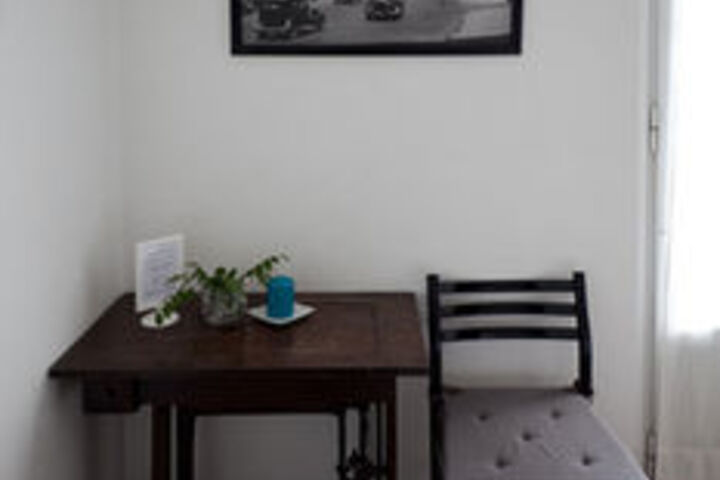 Room 33 of 73