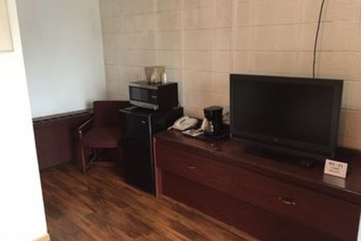Room 39 of 44