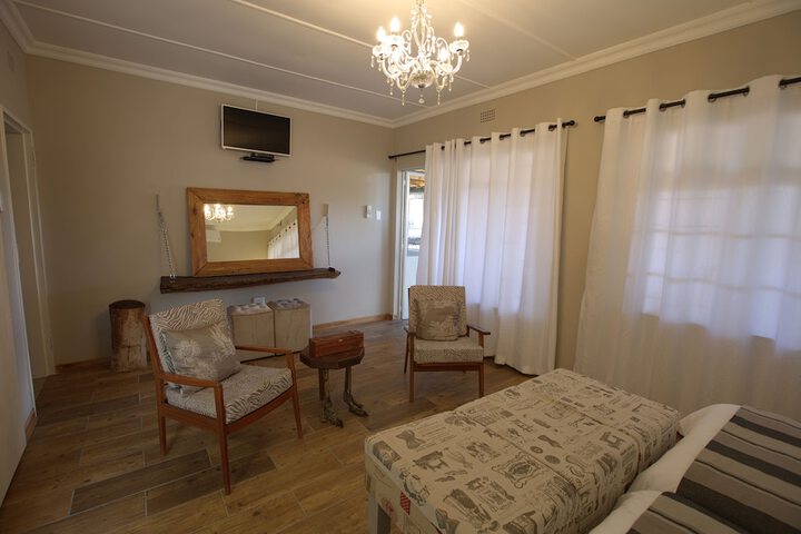 Room 11 of 31