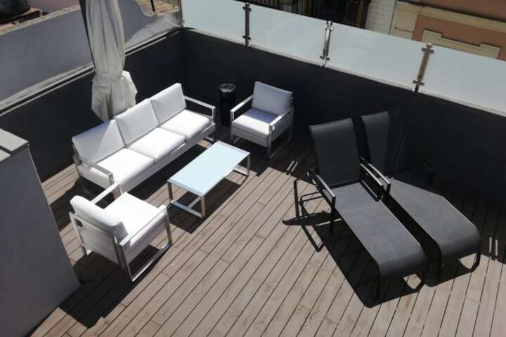 Sundeck