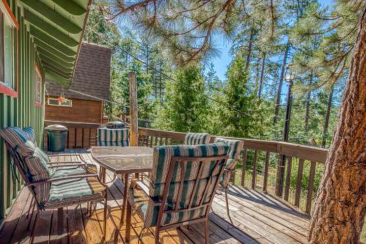 Bears Den in Idyllwild, CA