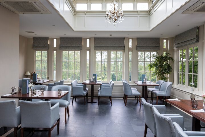Dining Photos