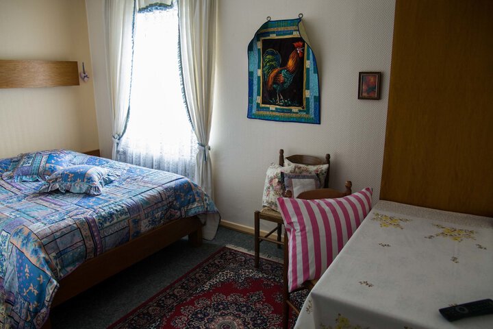 Room 7 of 37