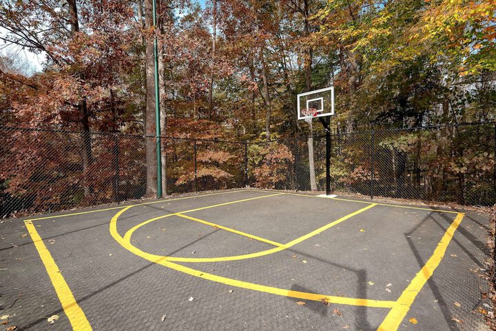 Sport court