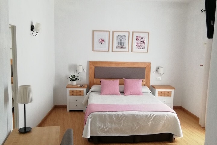 Room 13 of 64