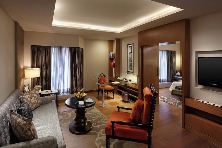Room 19 of 46