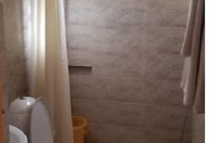 Room 8 of 20