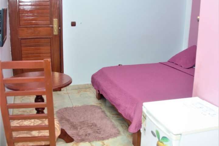 Room 33 of 52