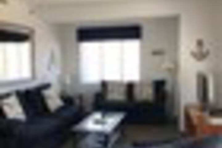Room 128 of 237