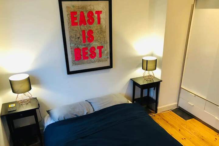 Stylish and Light 2 Bedroom Flat in Bethnal Green