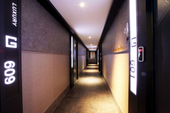 Hotel Interior 13 of 75