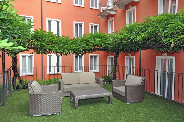 Terrace/Patio 113 of 115