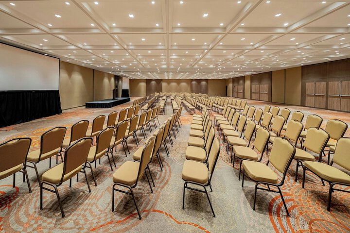 Meeting 210 of 256