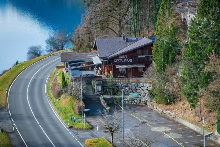 Hotel Wildbach Brienz