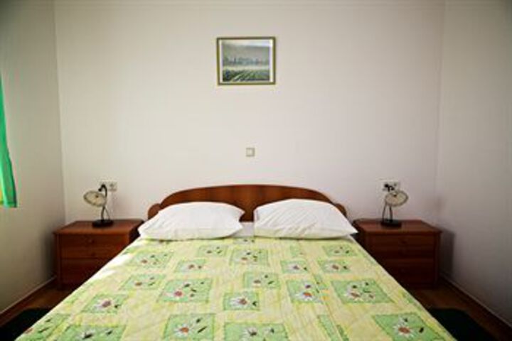 Room 41 of 51