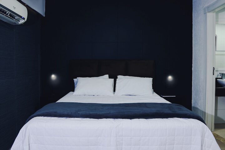 Room 42 of 87