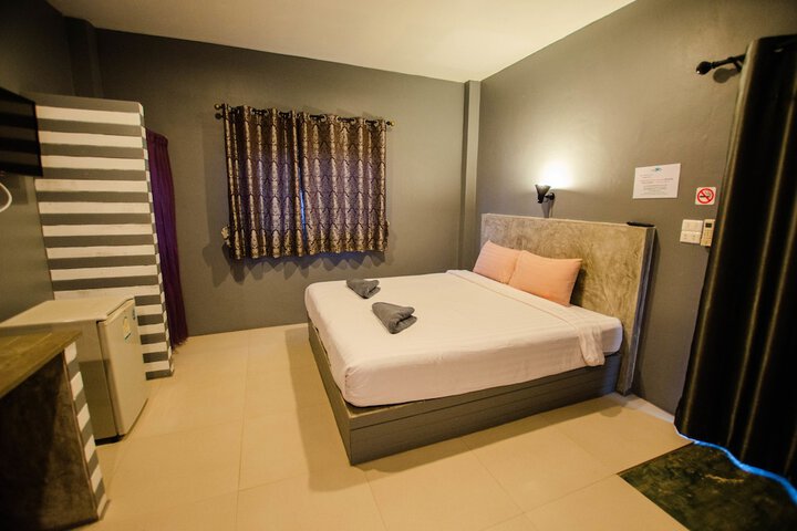Room 17 of 50