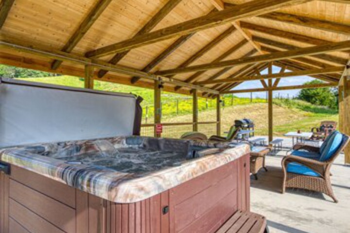 Lazy Bear Ranch #430 in Sevierville, TN