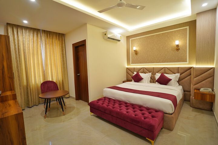 Room 4 of 21