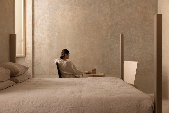 Room 8 of 39
