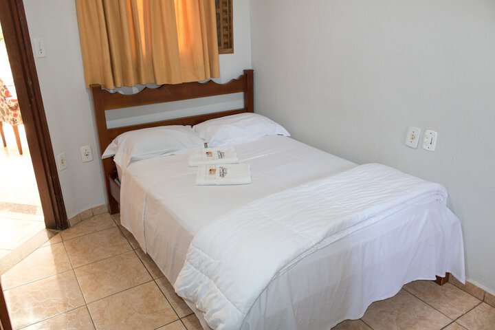 Room 10 of 40