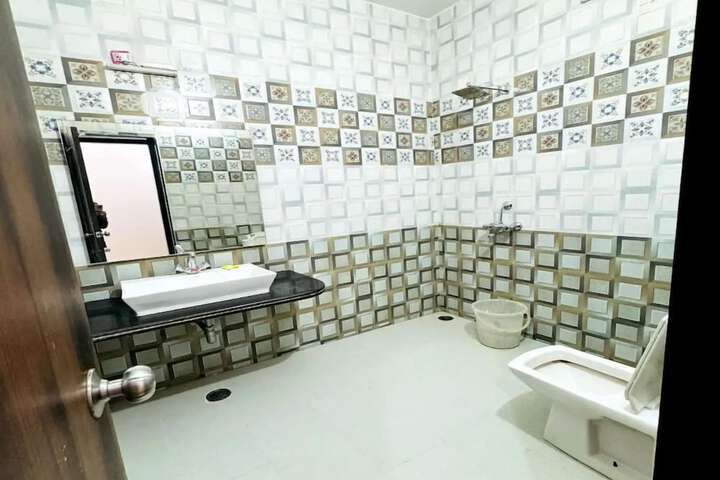 Bathroom Interior Photo