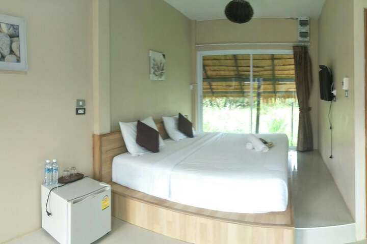 Room 26 of 59