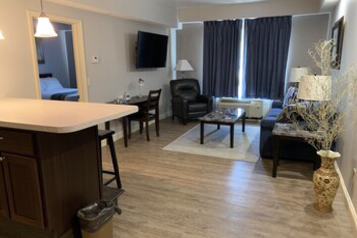 Room 211 of 297