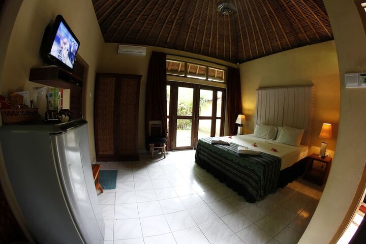Room 5 of 69