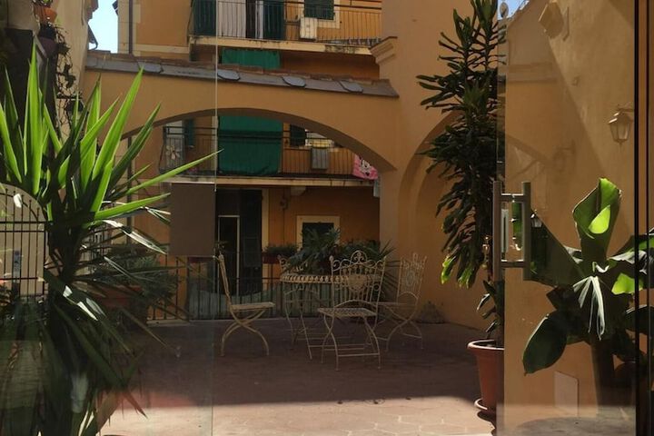 Terrace/Patio 12 of 48