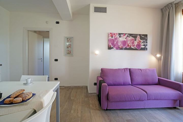 Room 42 of 88