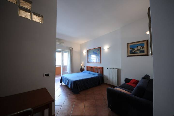 Room 2 of 16