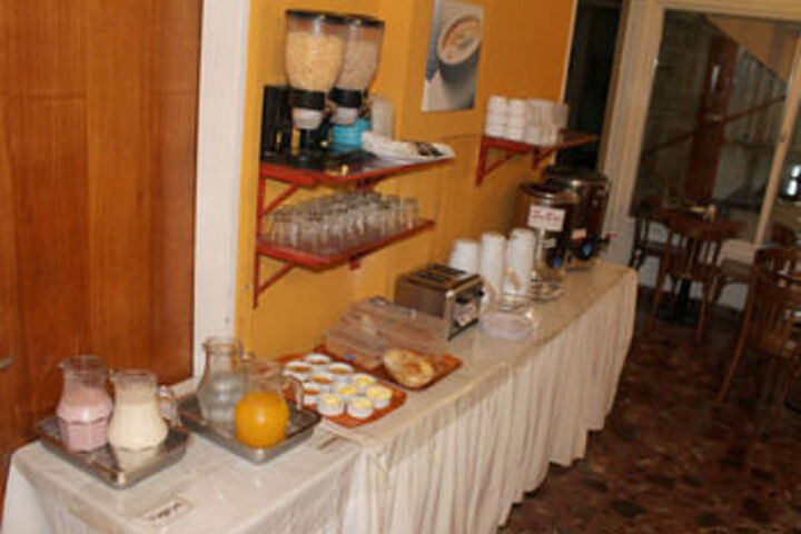 Breakfast/Coffee Service 8 of 30