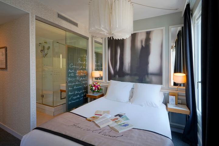 Room 28 of 72