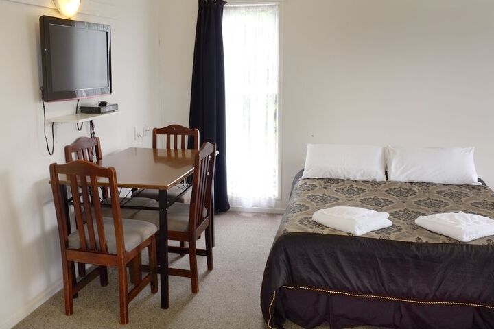 Room 12 of 35