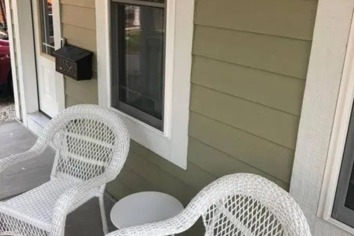 Terrace/Patio 2 of 5