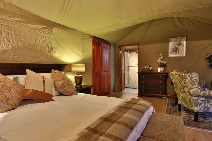 Room 5 of 13