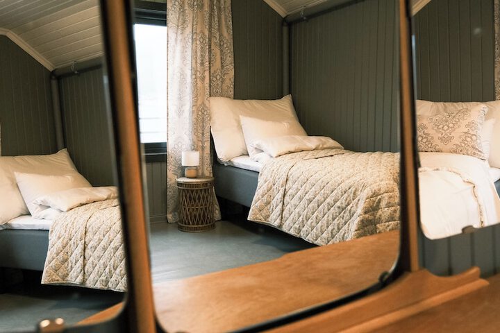 Room 8 of 35