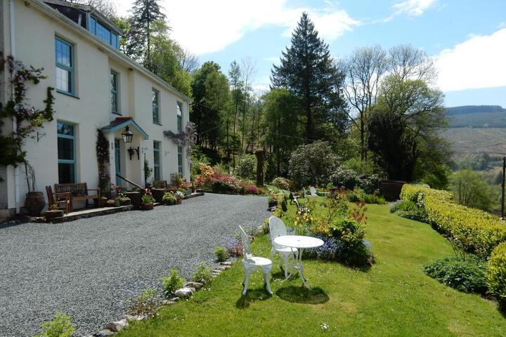 Kilsby House