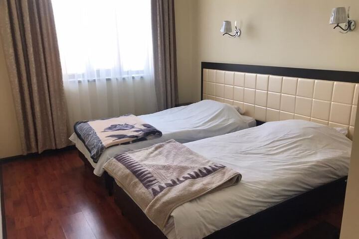 Room 3 of 3
