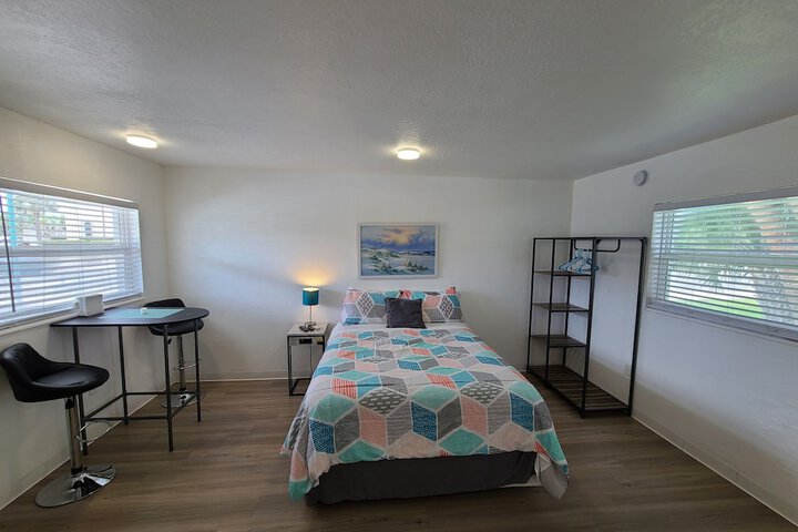 Room 26 of 166