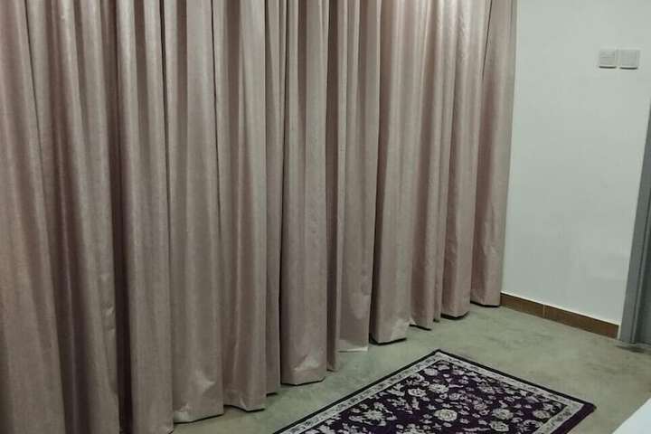 Room 10 of 60