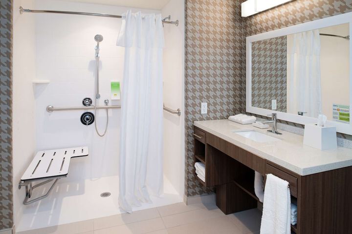 Bathroom shower
