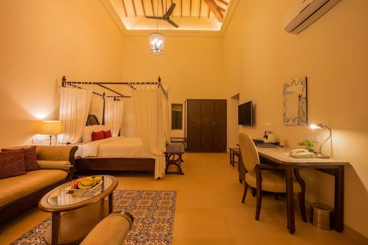 Room 10 of 59